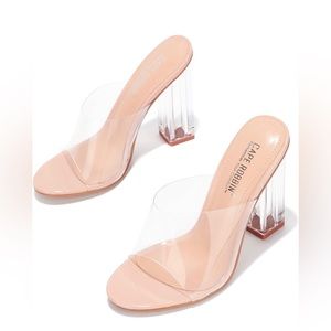 CLEAR VINYL HEELS ✨